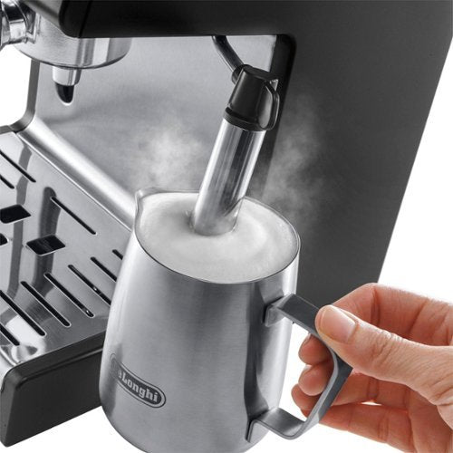 De'Longhi - Espresso Machine with 15 bars of pressure - Black
