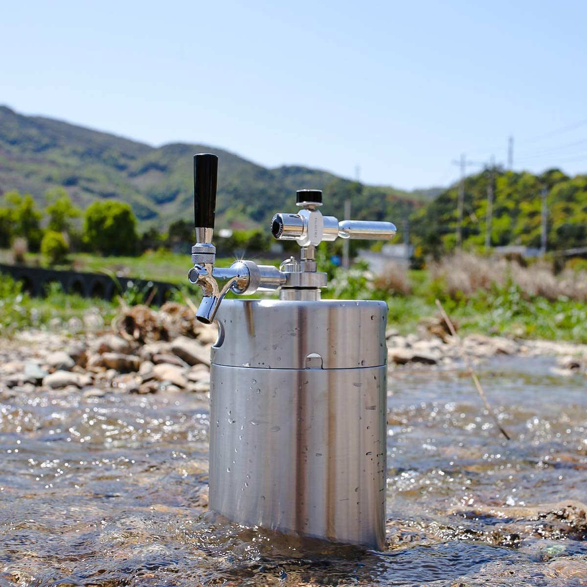 TMCRAFT 128OZ Double-Walled Mini Keg Growler, Pressurized Home Beer...